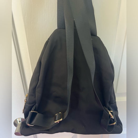 LIKE NEW !! Backpack stylish Sandra Roberts - Picture 3 of 5